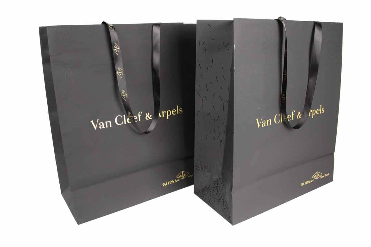 van cleef and arpels packaging